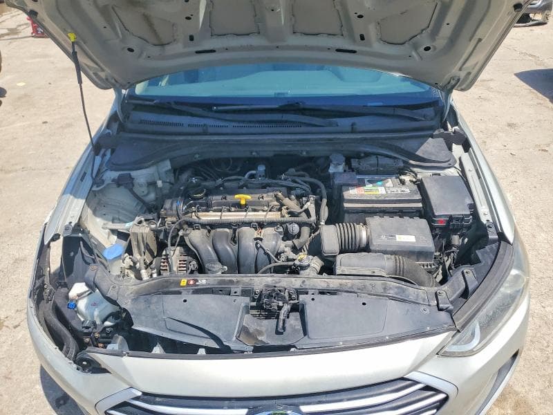 2017 HYUNDAI ELANTRA SE 11