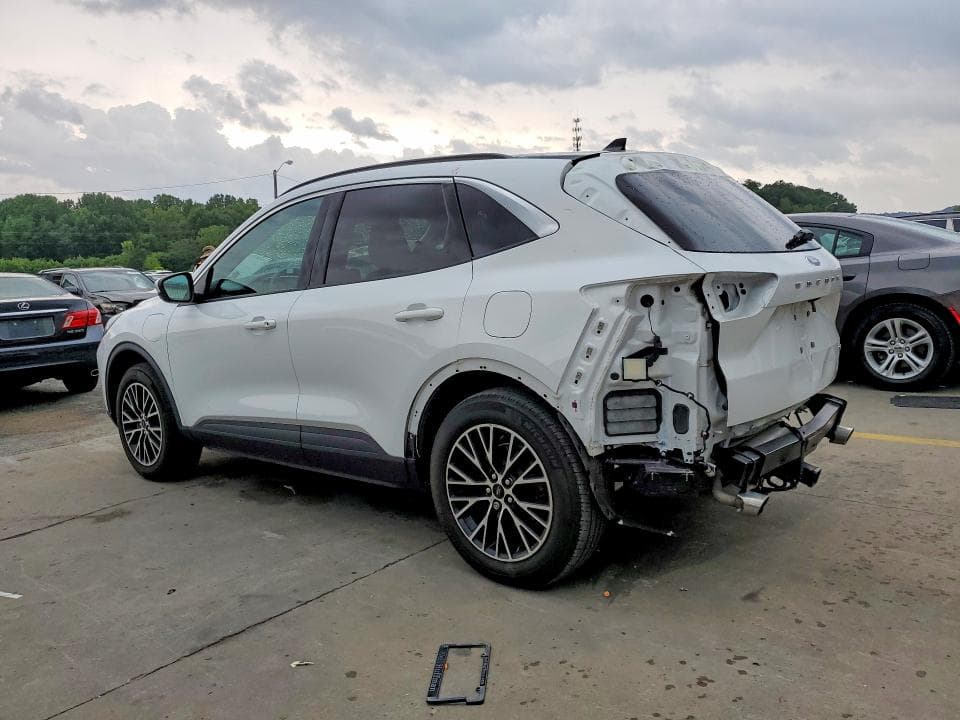 2023 FORD ESCAPE 2