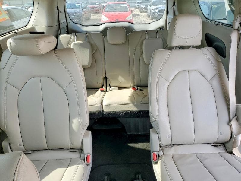2017 CHRYSLER PACIFICA TOURING L 10