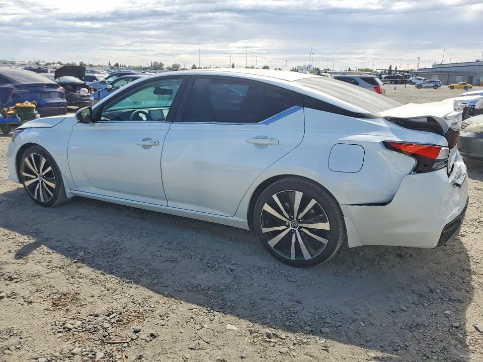 2020 NISSAN ALTIMA SR 2