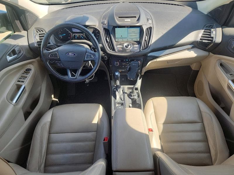 2017 FORD ESCAPE TITANIUM 8