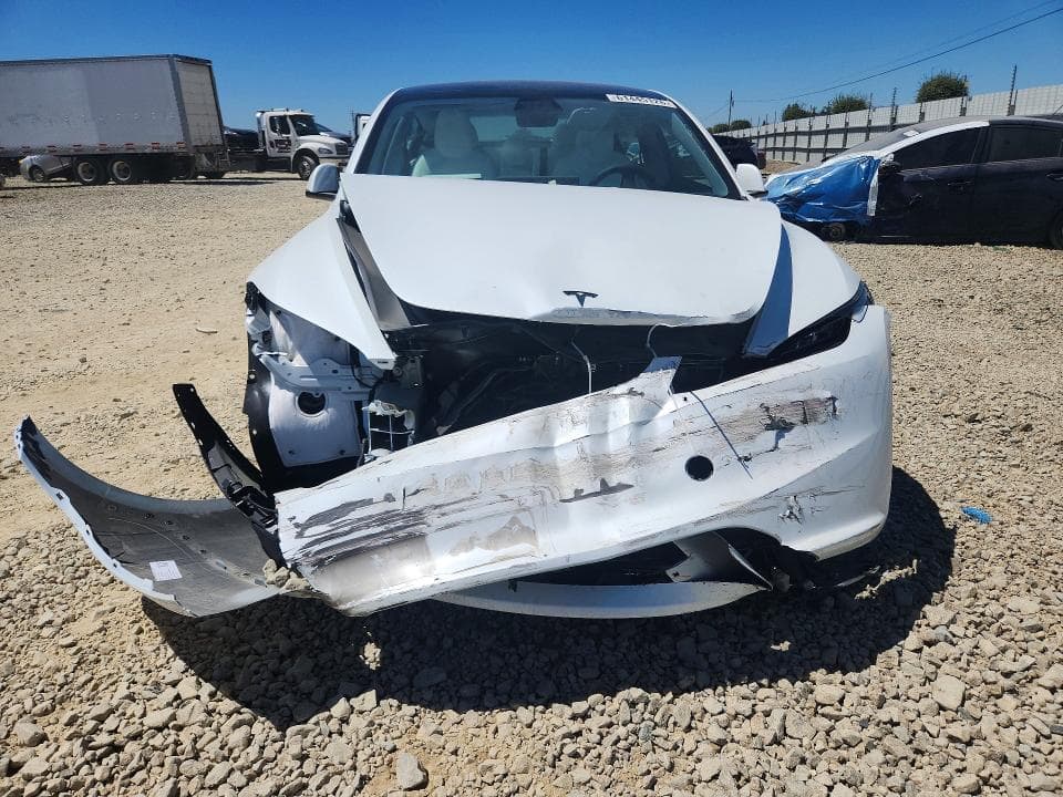 2026 TESLA MODEL 3 5