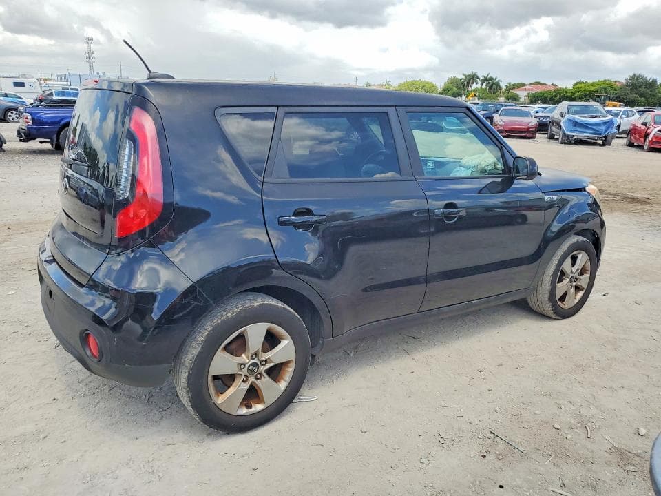 2017 KIA SOUL BASE 3