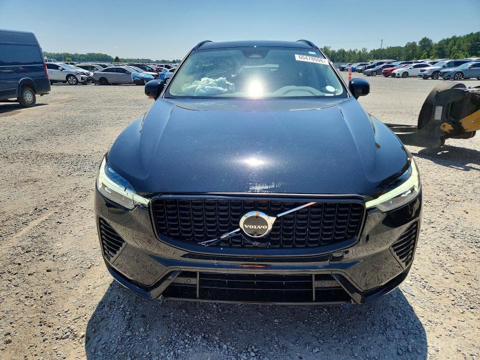 2025 VOLVO XC60 PLUS 5