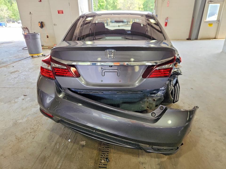 2017 HONDA ACCORD SPORT 6