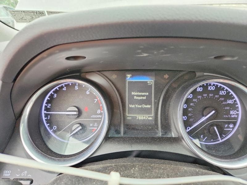 2020 TOYOTA CAMRY LE 9