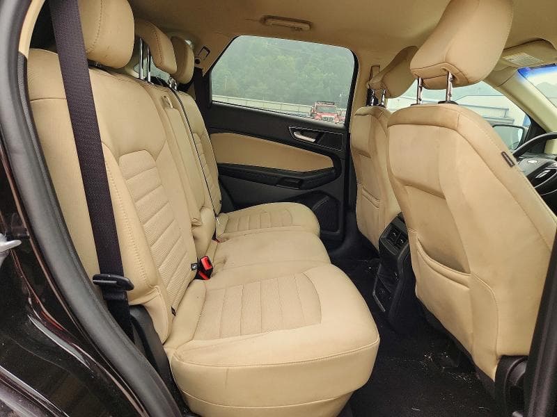 2020 FORD EDGE SE 11