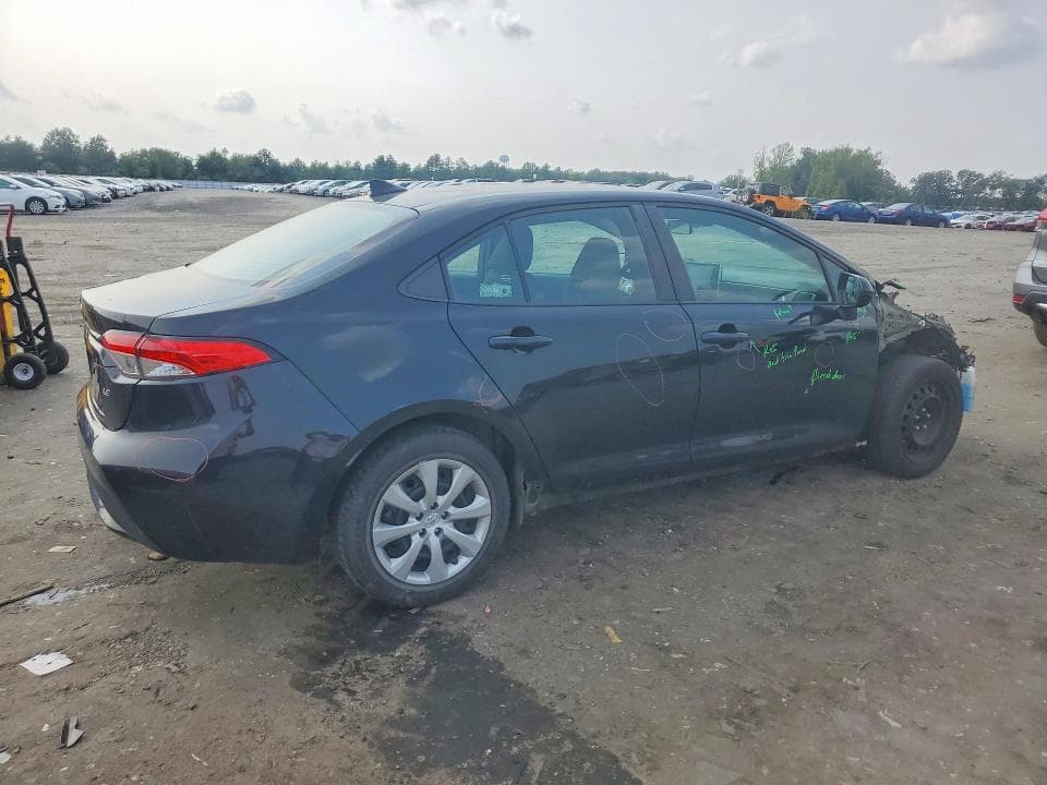 2021 TOYOTA COROLLA LE 3