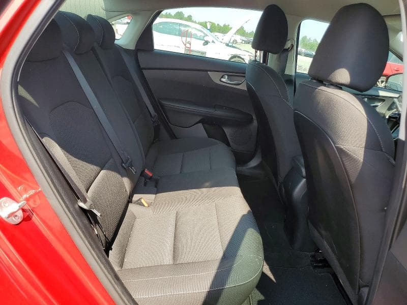 2019 KIA FORTE LXS 10