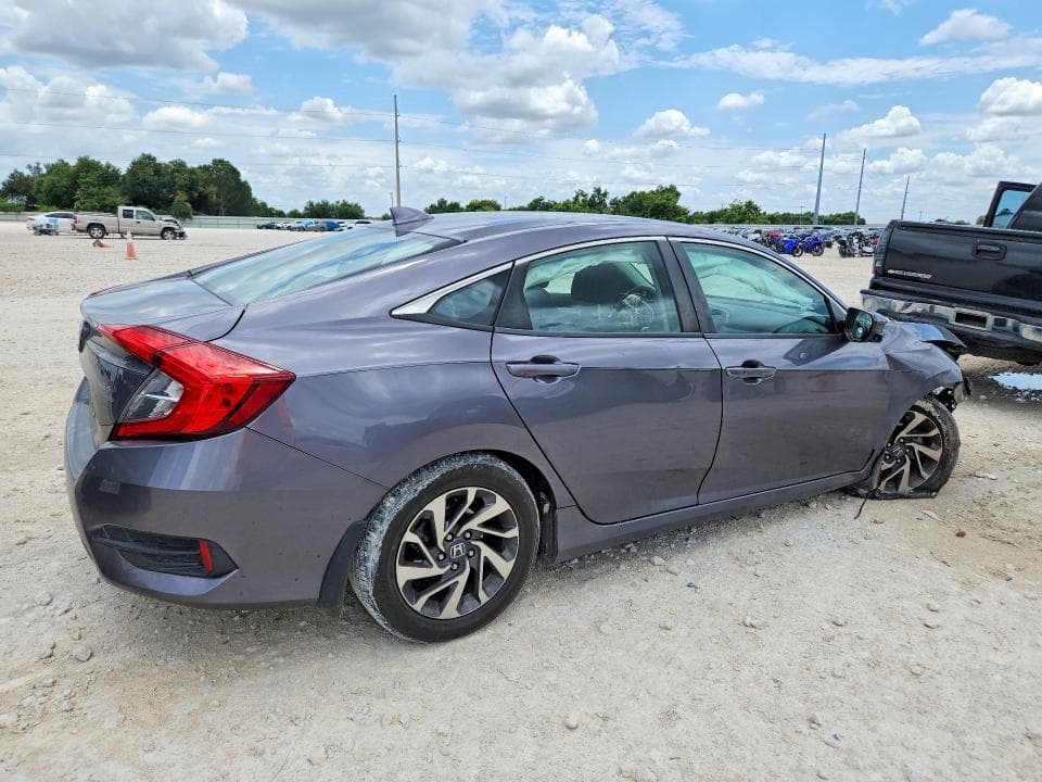 2017 HONDA CIVIC EX 3