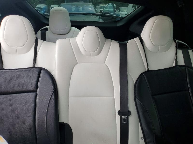 2017 TESLA MODEL X 10