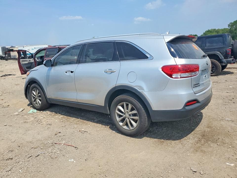 2018 KIA SORENTO LX 2