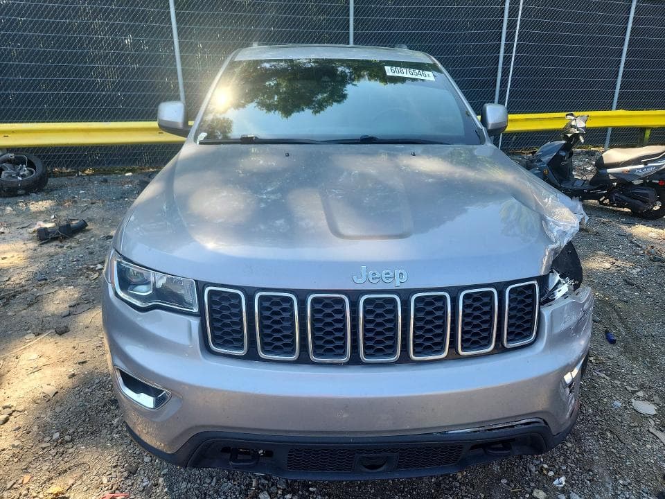 2020 JEEP GRAND CHEROKEE LAREDO 5