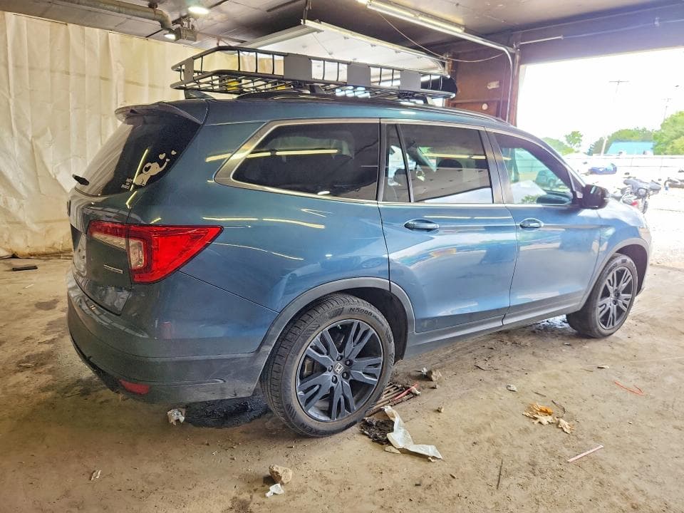 2021 HONDA PILOT SE 3