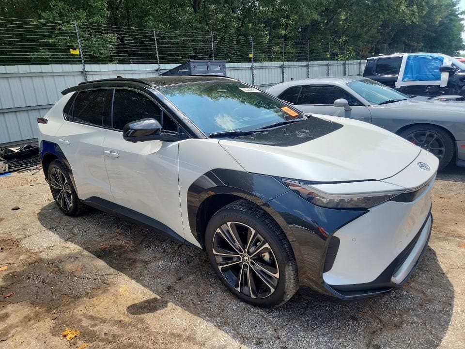 2024 TOYOTA BZ4X LIMITED 4