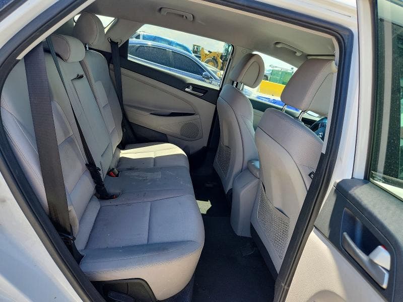 2018 HYUNDAI TUCSON SEL 11