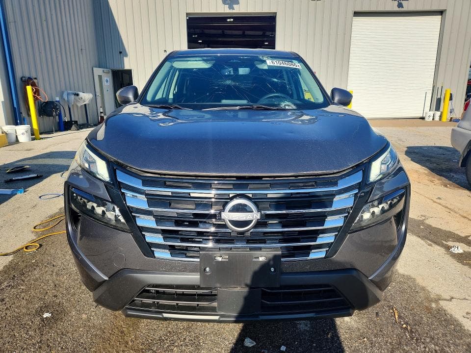 2024 NISSAN ROGUE SV 5