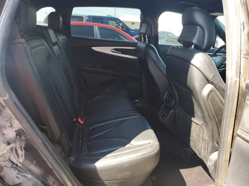 2017 LINCOLN MKX PREMIERE 11