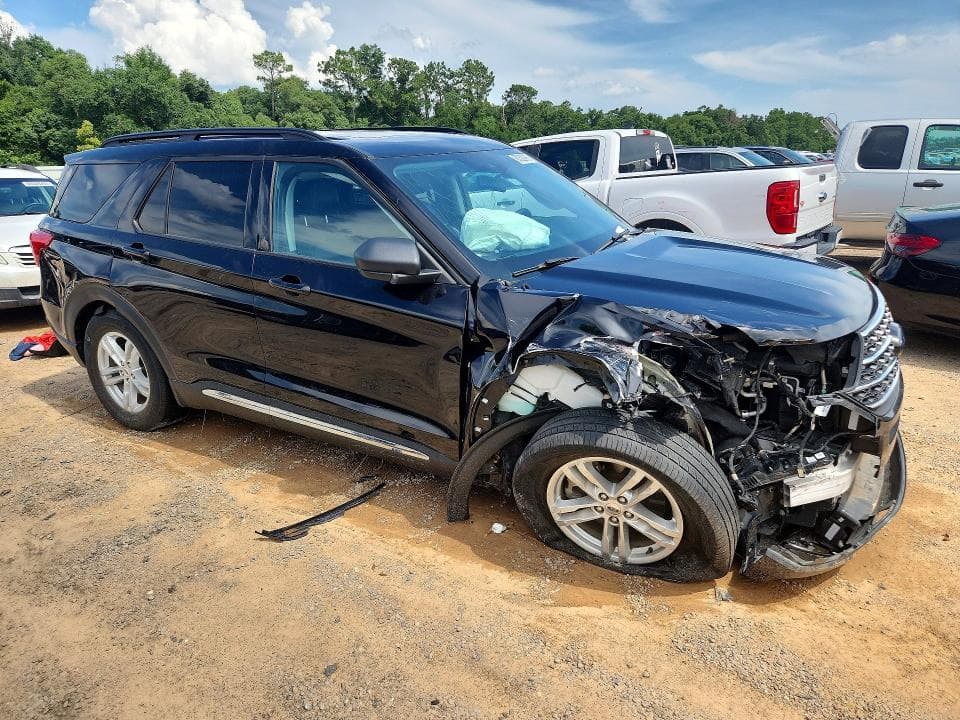 2022 FORD EXPLORER XLT 4