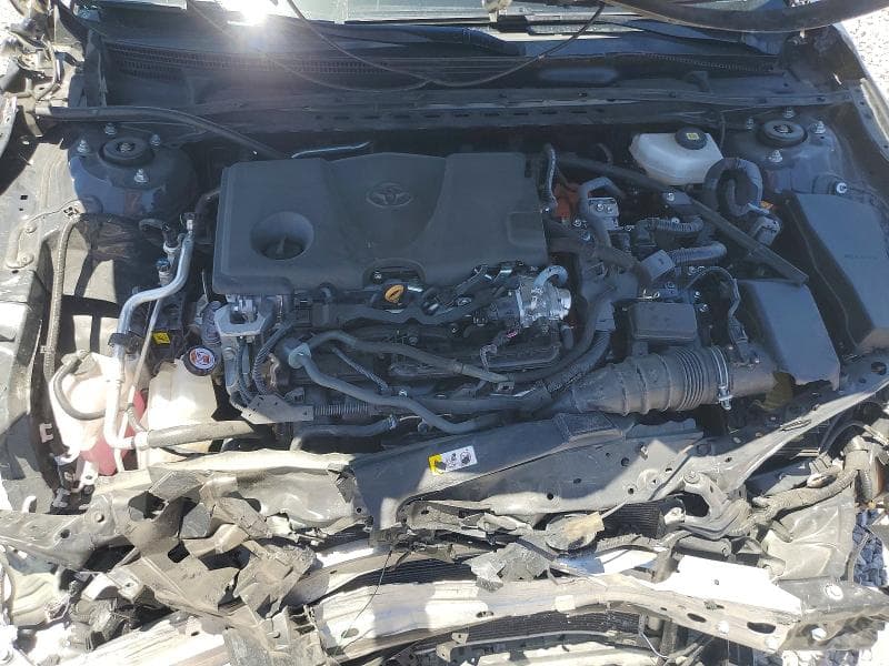 2025 TOYOTA CAMRY XSE 11