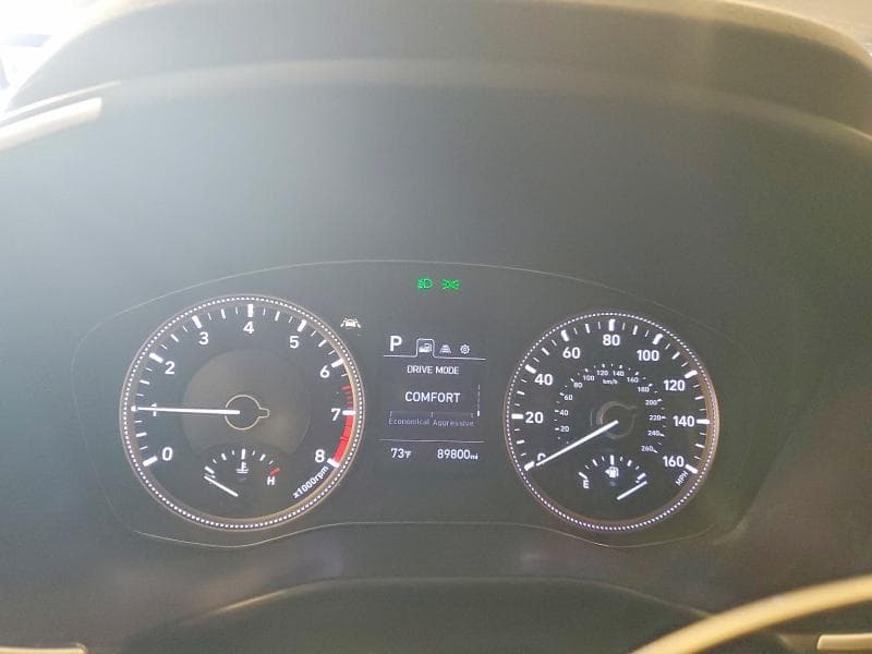 2019 HYUNDAI SANTA FE SE 9