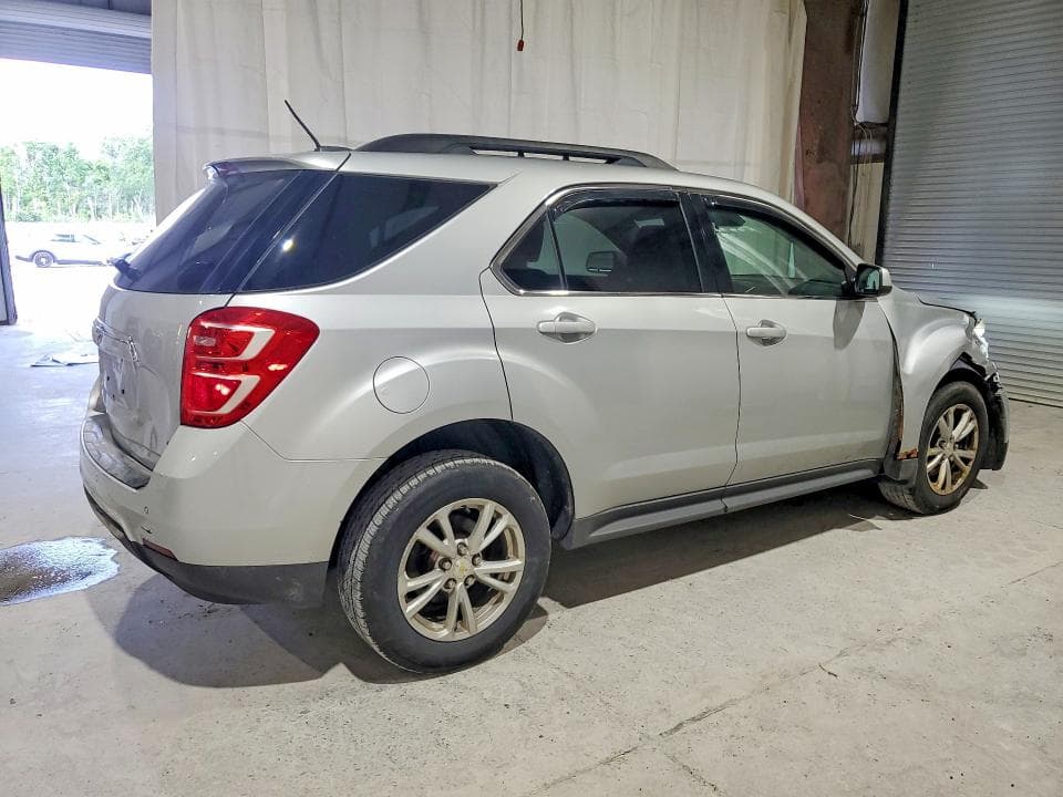 2017 CHEVROLET EQUINOX LT 3