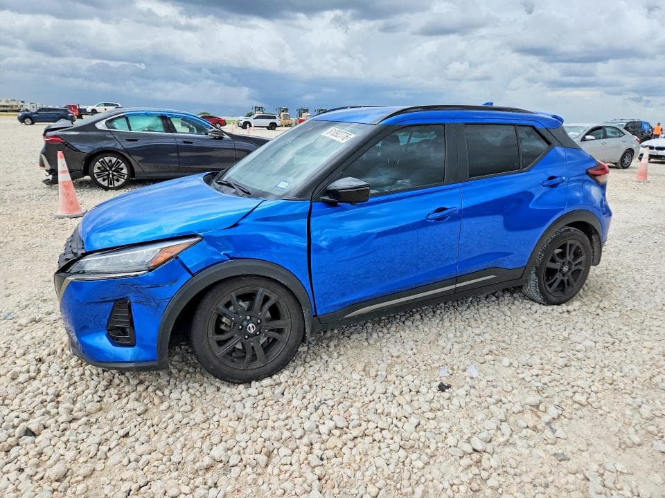 2021 NISSAN KICKS SR - 1