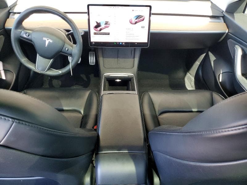 2021 TESLA MODEL 3 8