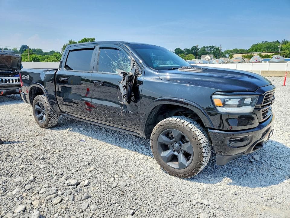 2019 RAM 1500 LARAMIE 4