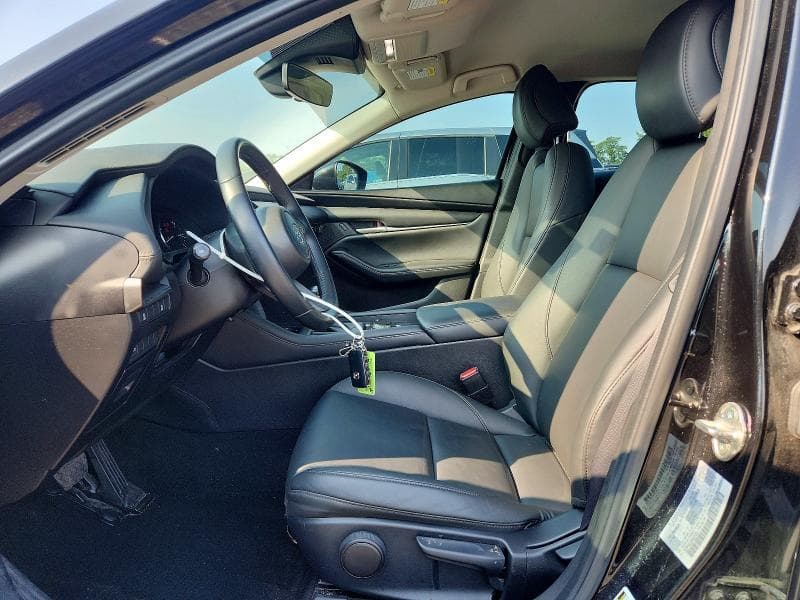 2021 MAZDA 3 SELECT 7