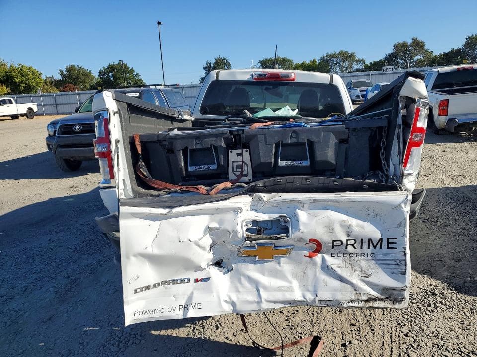 2018 CHEVROLET COLORADO 6