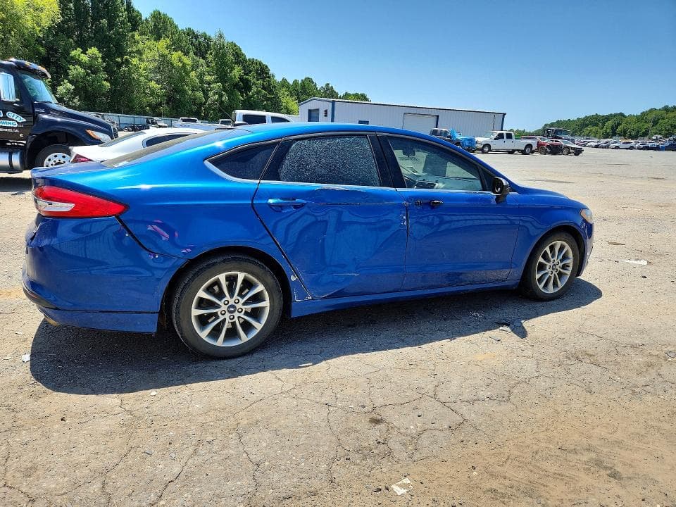 2017 FORD FUSION SE 3