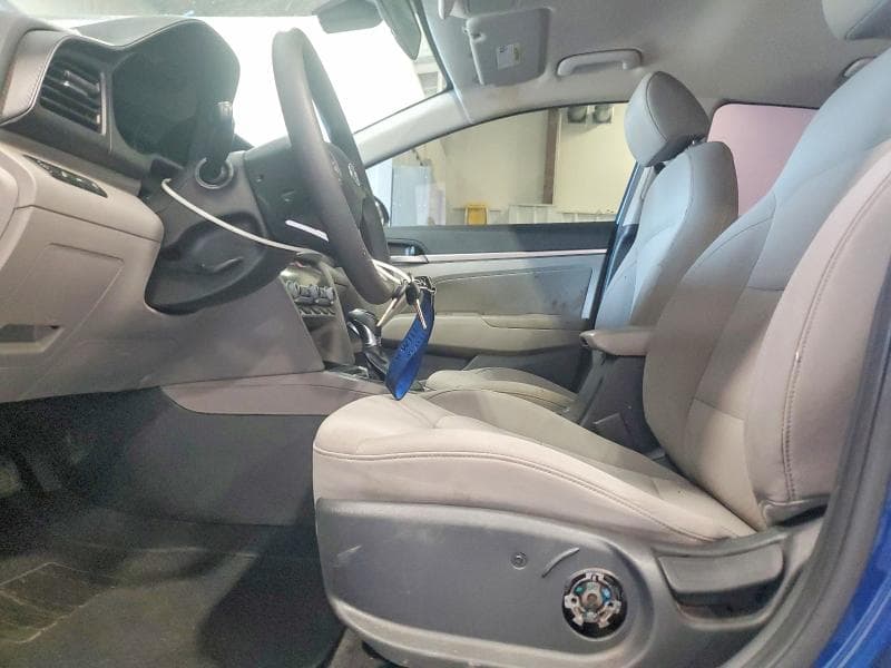 2020 HYUNDAI ELANTRA SEL 7