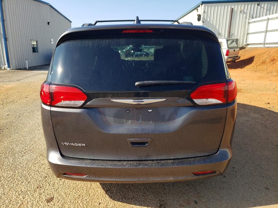 2020 CHRYSLER VOYAGER LXI 6