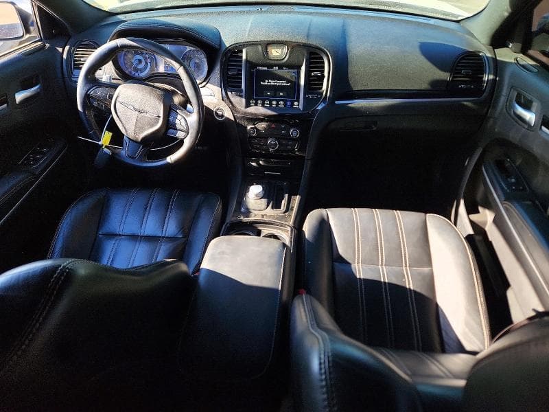 2019 CHRYSLER 300 S 8