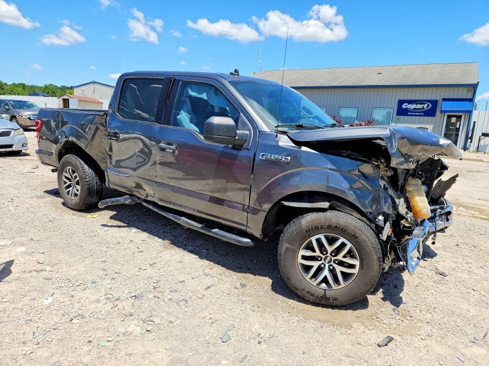 2019 FORD F150 SUPERCREW 4