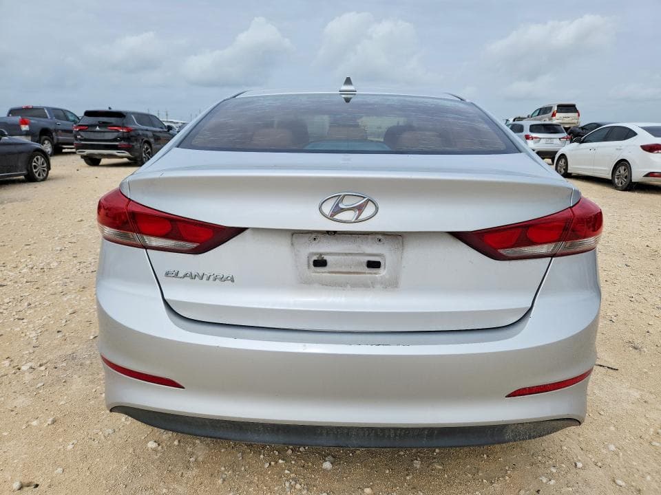 2017 HYUNDAI ELANTRA SE 6