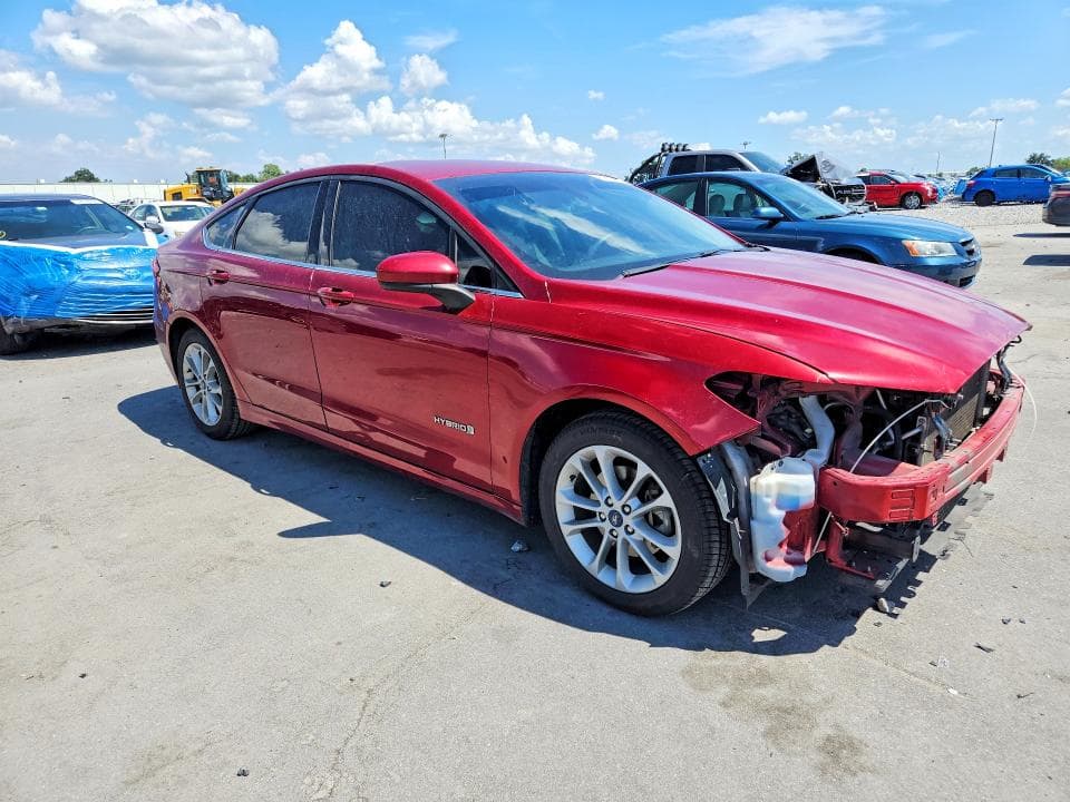 2019 FORD FUSION SE 4