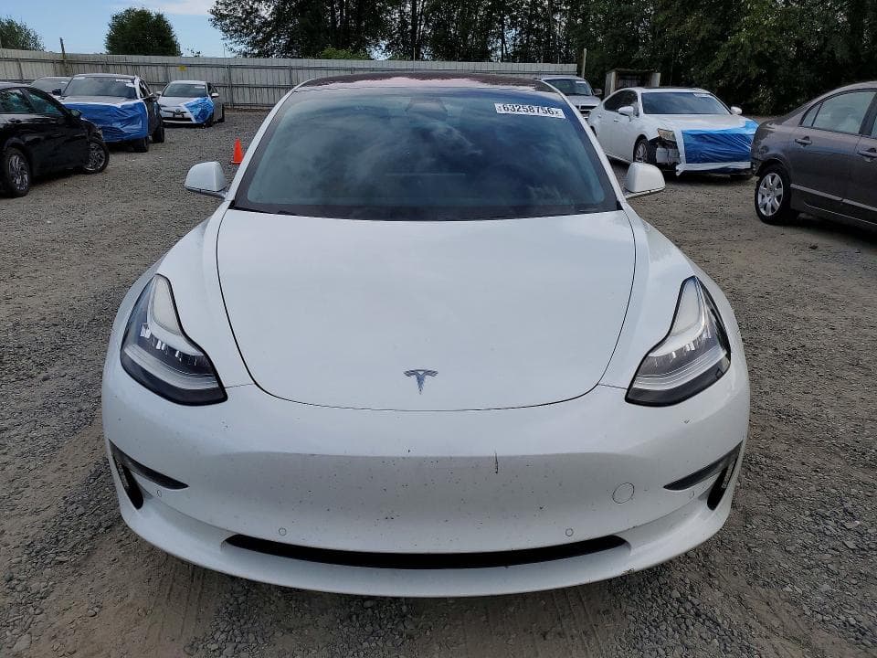 2018 TESLA MODEL 3 5