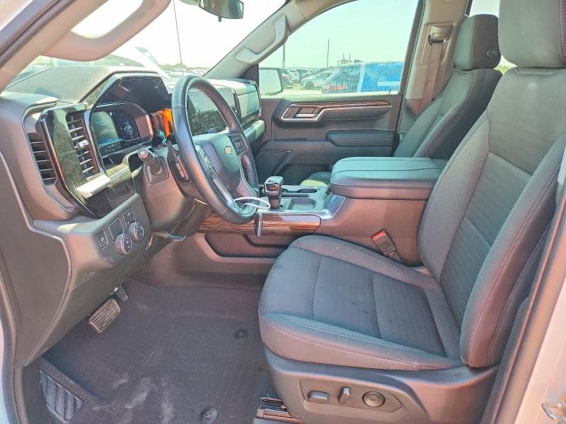 2023 CHEVROLET SILVERADO C1500 LT 7