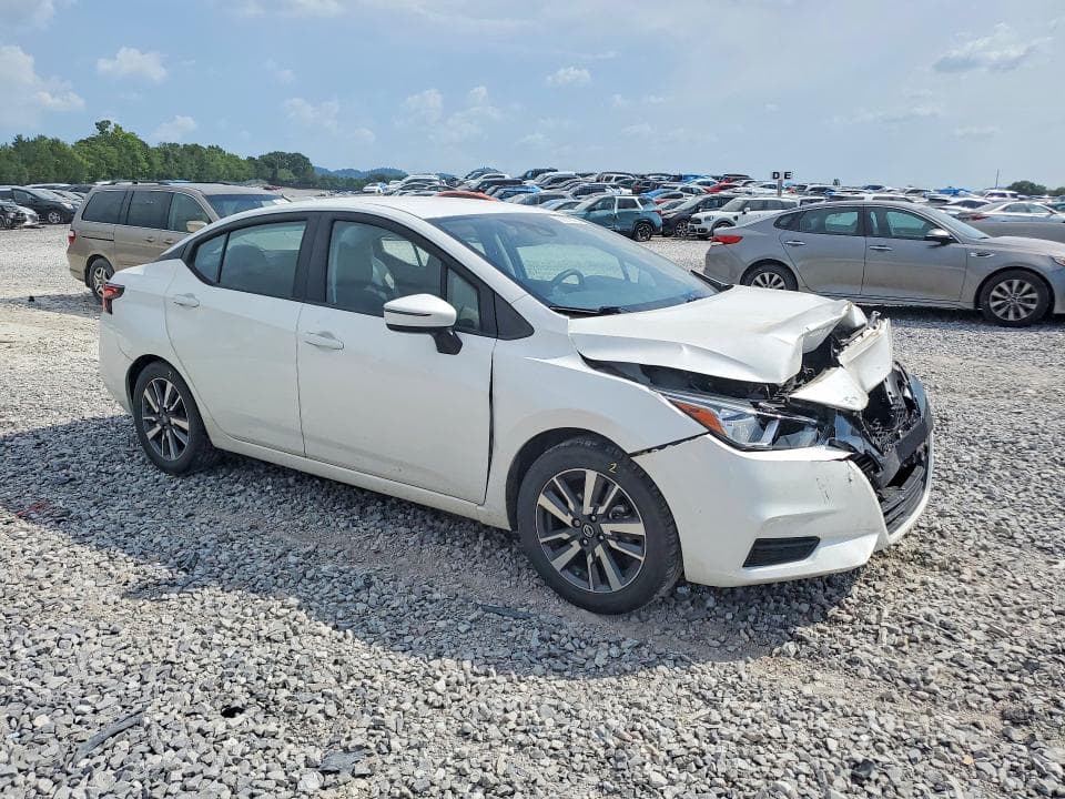 2020 NISSAN VERSA SV 4