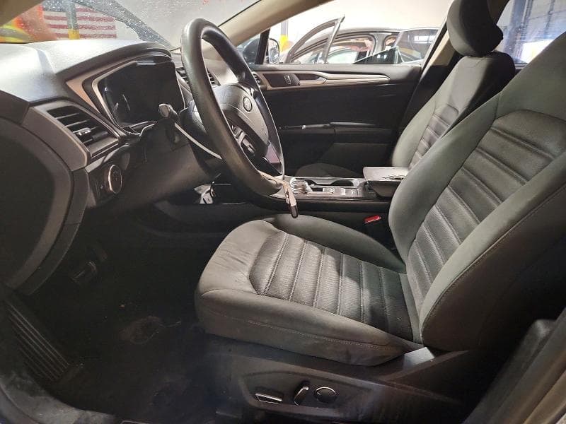 2017 FORD FUSION SE 7