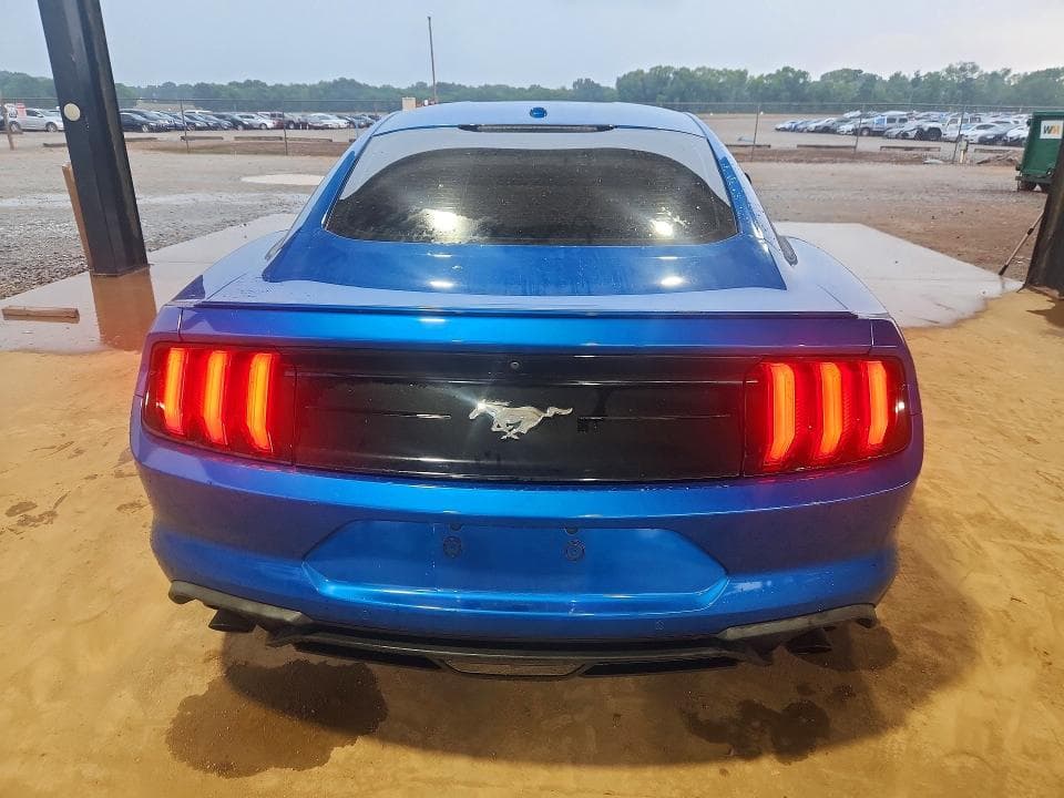 2019 FORD MUSTANG 6