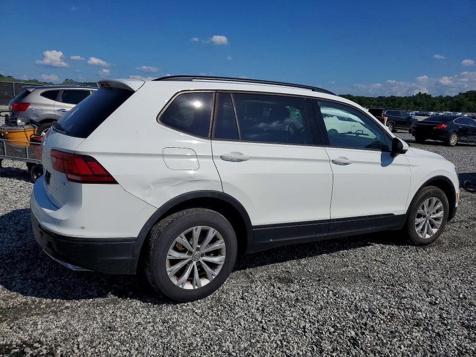 2018 VOLKSWAGEN TIGUAN S 3