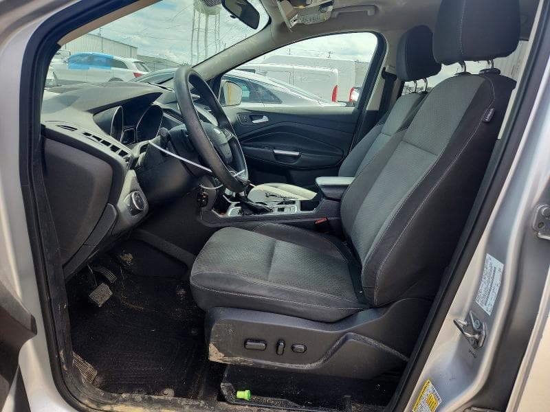 2017 FORD ESCAPE SE 7