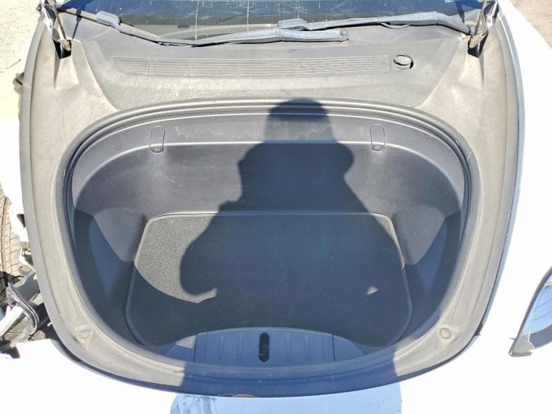 2018 TESLA MODEL 3 11