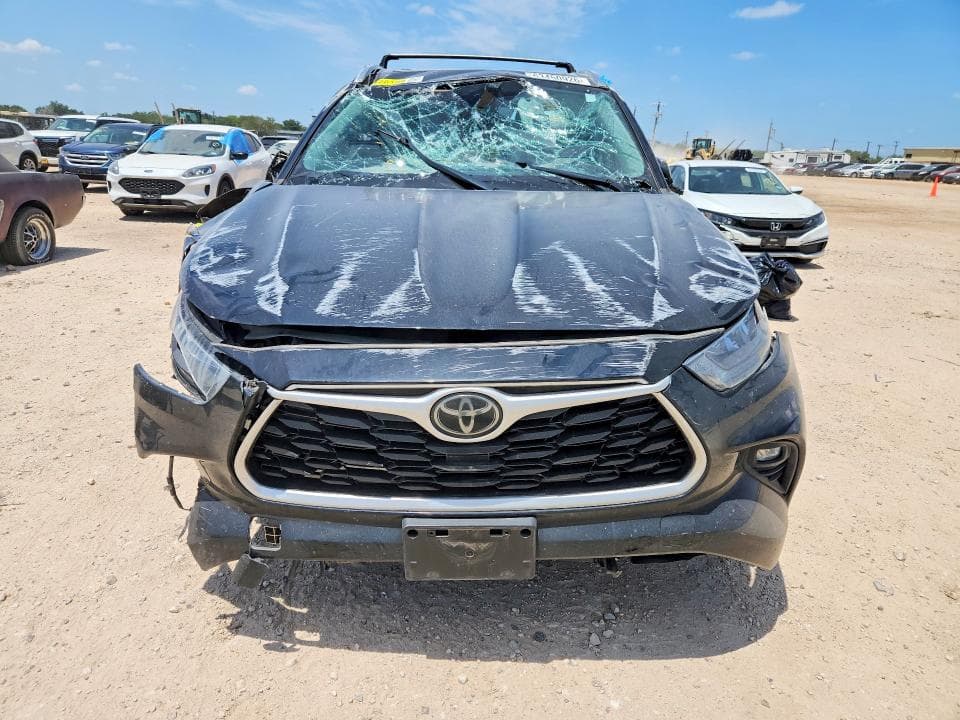 2020 TOYOTA HIGHLANDER XLE 5