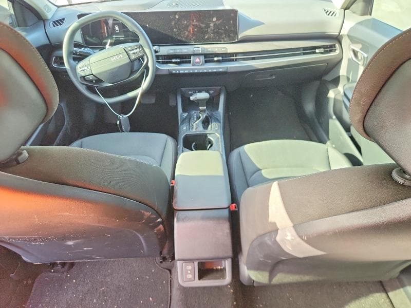 2026 KIA K4 LXS 8