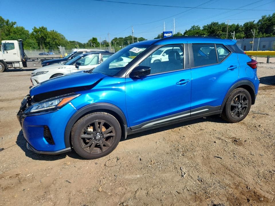 2023 NISSAN KICKS SR - 1