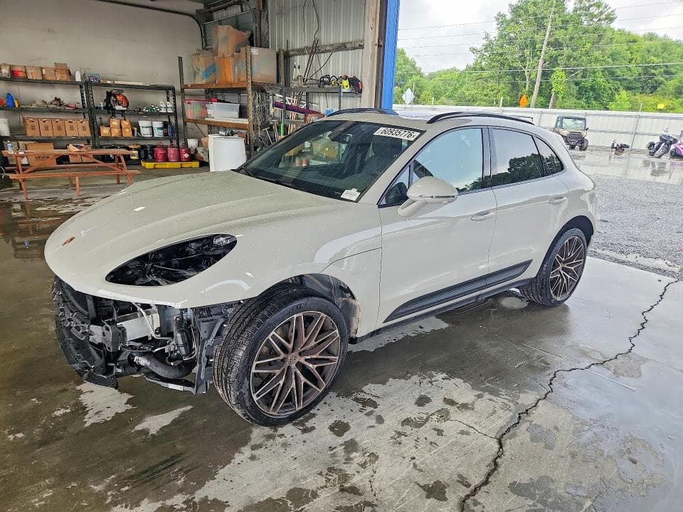 2026 PORSCHE MACAN BASE/T